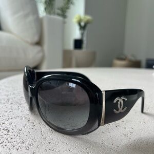 CHANEL Black Sunglasses with Silver Accents